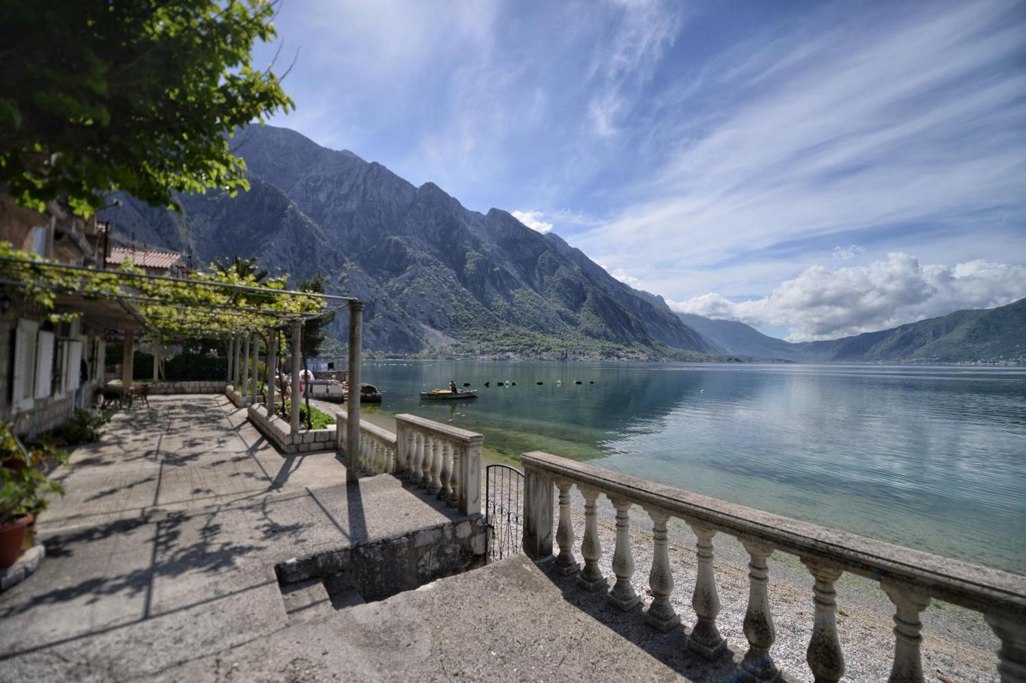 Apartments Goran Kotor Luaran gambar