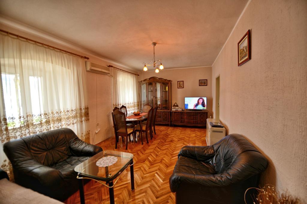 Apartments Goran Kotor Bilik gambar